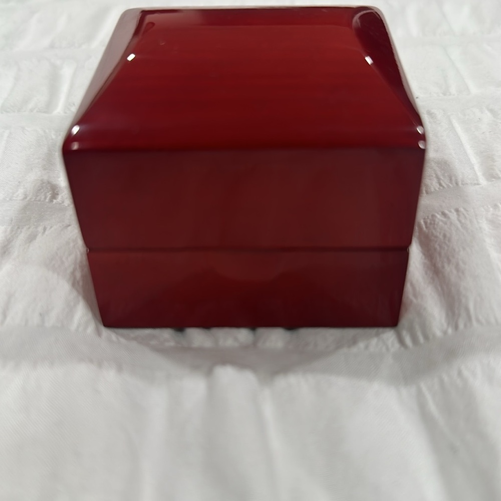 Ring box - Picture 3 of 3